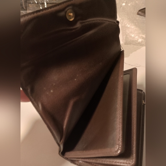 Authentic Louis Vuitton Louis Vuitton Tri-Fold Wallet Damier Porto Monogram - Picture 8 of 15